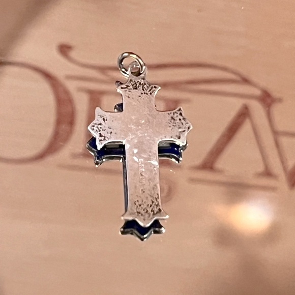 M DE JEAN STERLING SILVER ENAMEL CROSS PENDANT - Picture 4 of 5